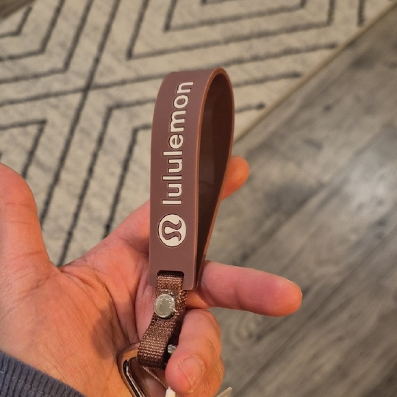 Lululemon Keychain with Silver Carabiner - Picture 3 of 7
